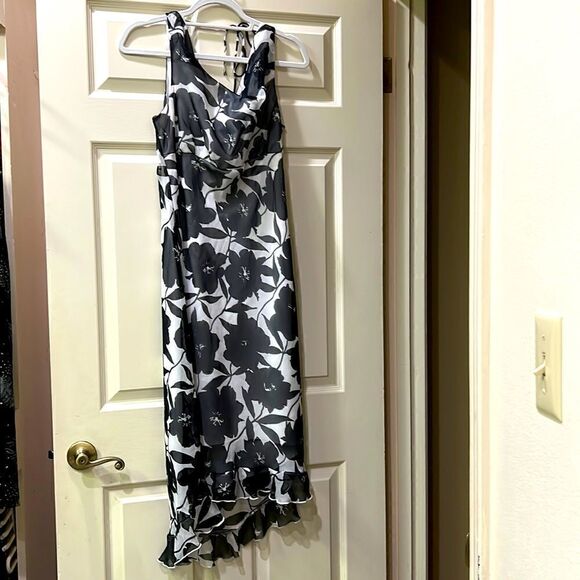 B Smart Girl’s 11/12 B/W Dress with Cowl Neck, and Back Tie, and Ruffled Bottom - Picture 1 of 8